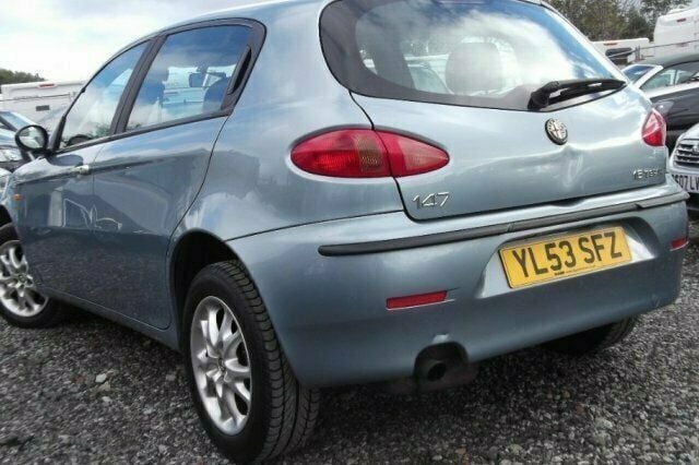 Used Alfa Romeo 147 120 HP (88 kW) 2004 Hatchback
