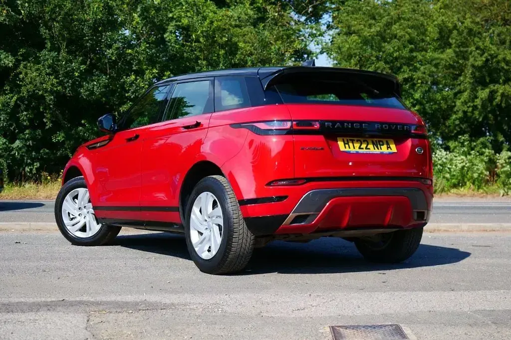 Used Land Rover Range Rover evoque R-Dynamic 204 HP (150 kW) 2022 Red SUV
