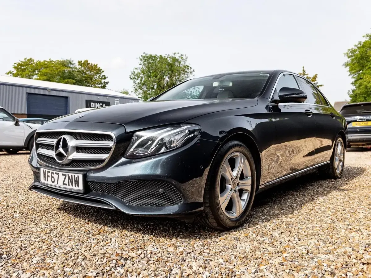 Used Mercedes E220 SE 194 HP (142 kW) 2017 Green Sedan