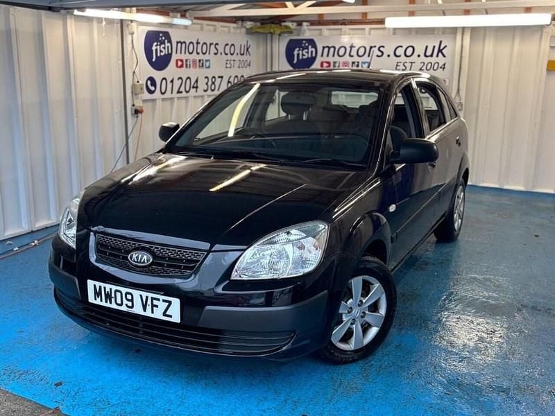 Black Used 2009 Kia Rio Hatchback | £2,490 (Expensive) - Image 1/3
