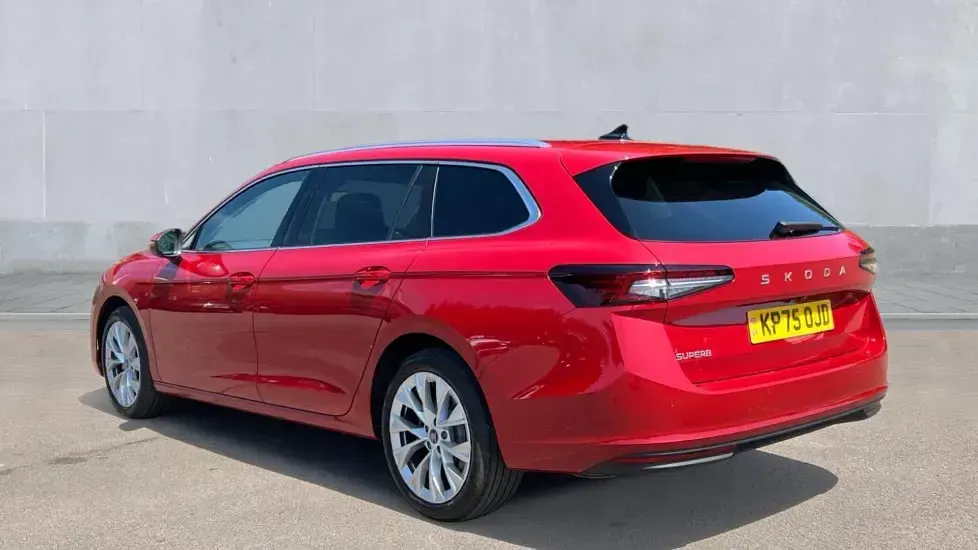 Used Skoda Superb SE L 150 HP (110 kW) 2025 Carmine red
