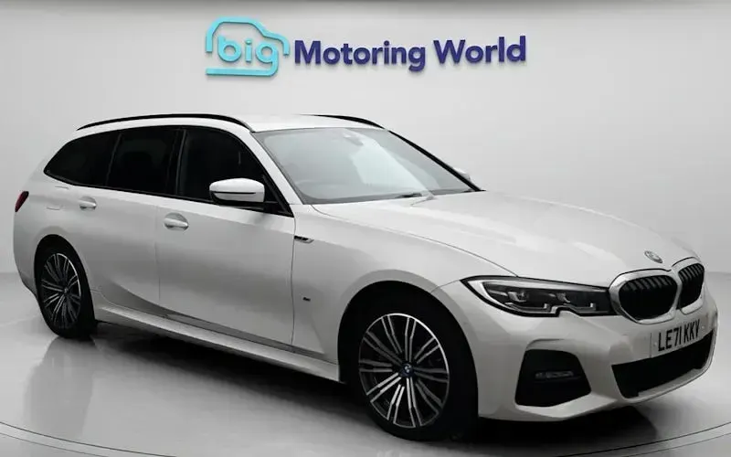 Used BMW 330e M Sport 292 HP (214 kW) 2022 Estate