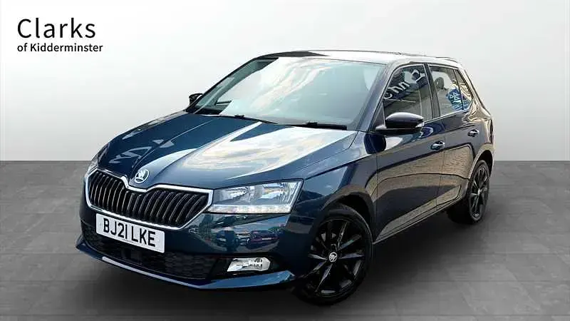 Used Skoda Fabia Colour Edition 95 HP (69 kW) 2021 Blue Hatchback