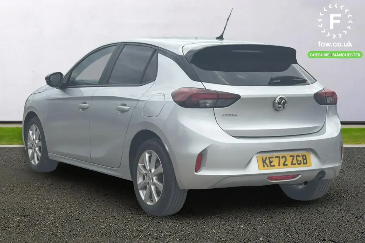Used Vauxhall Corsa Design Edition 101 HP (74 kW) 2023 Grey Hatchback
