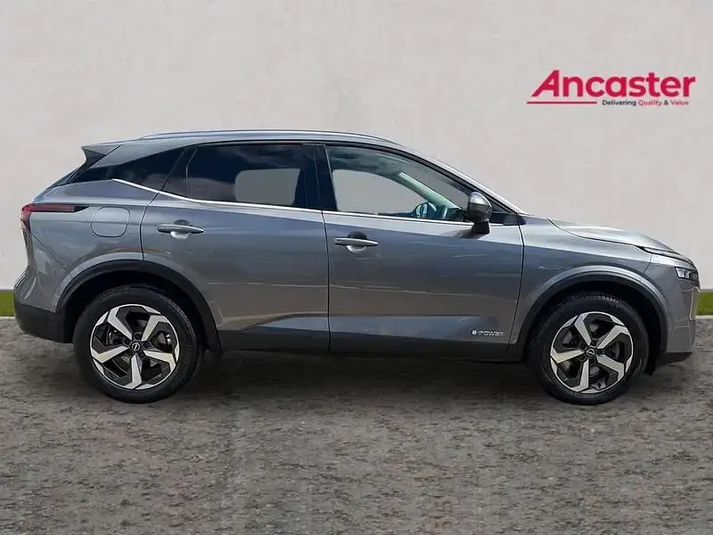 Used Nissan Qashqai N-Connecta 190 HP (139 kW) 2024 Grey SUV