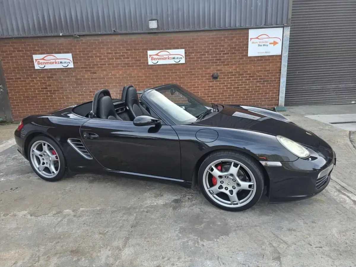Used Porsche Boxster 280 HP (205 kW) 2005 Black Cabriolet