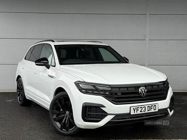 White Used 2023 VW Touareg Black Edition SUV | £42,995 (A bit pricey) - Image 1/4
