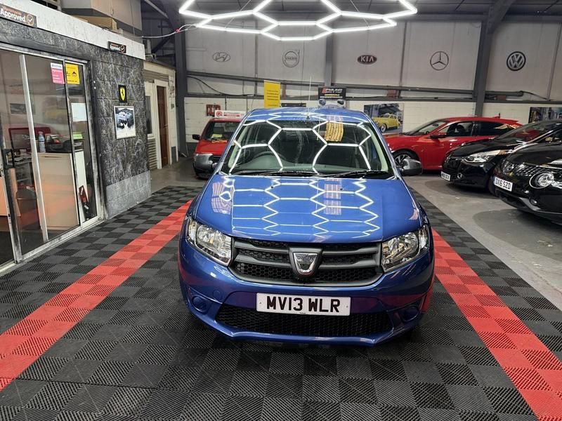 Used Dacia Sandero Ambiance 90 HP (66 kW) 2013 Blue Hatchback
