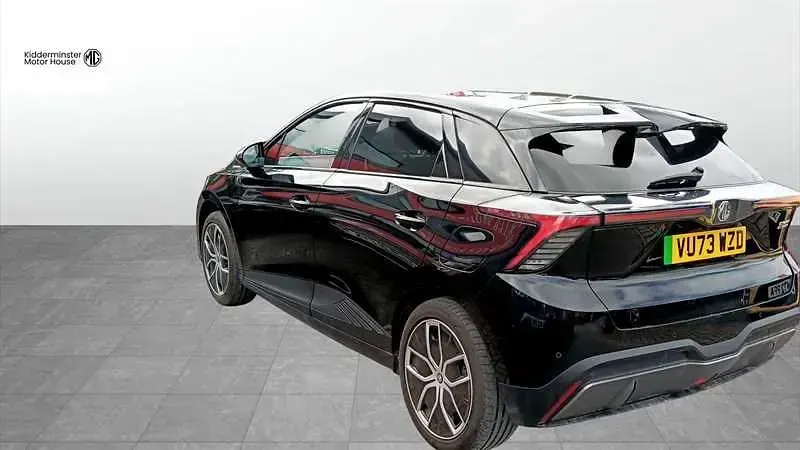 Usado MG MG4 EV Trophy 2023 Preto Citadino