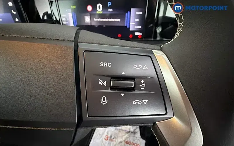 New Vauxhall Frontera Design Edition 83 kW (113 HP) 2025 White SUV