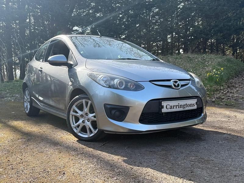 Used Mazda 2 86 HP (63 kW) 2010 Silver Hatchback