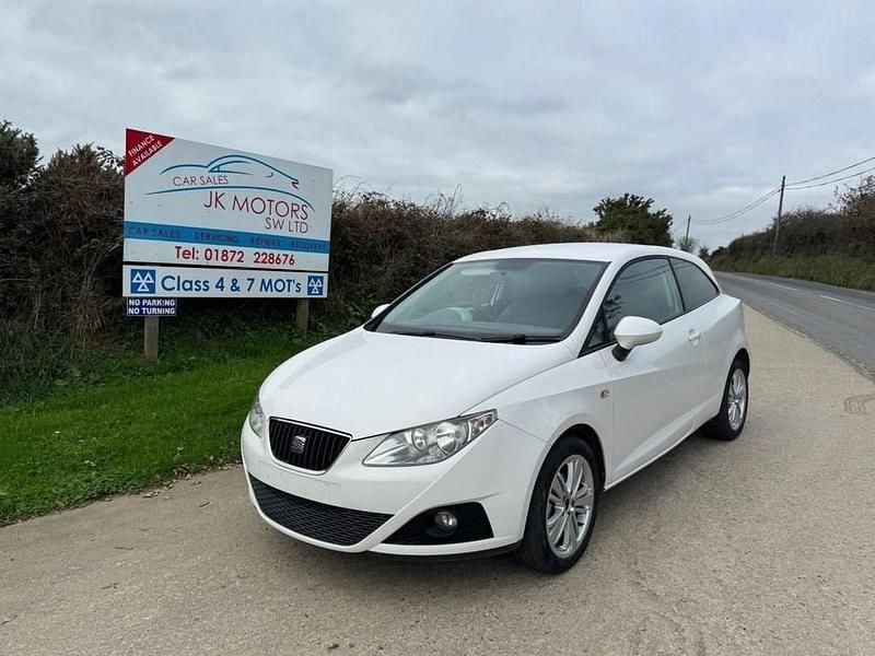 White Used 2011 Seat Ibiza Sport Coupe | £3,495 (Fair price) - Image 1/3