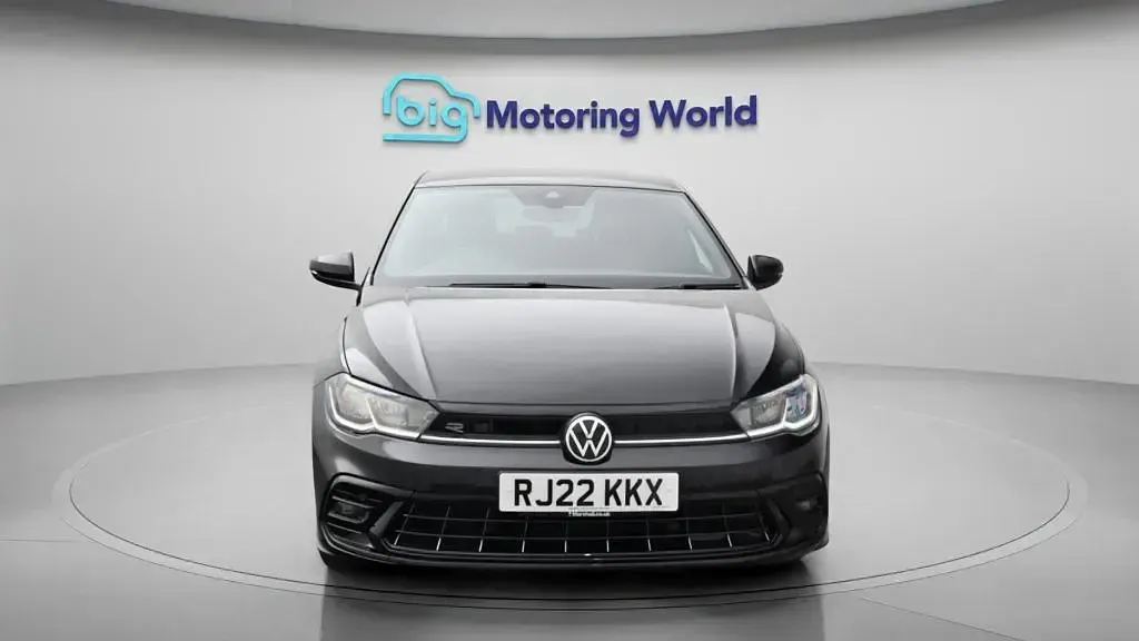Used VW Polo R-line 95 HP (69 kW) 2022 Black Hatchback