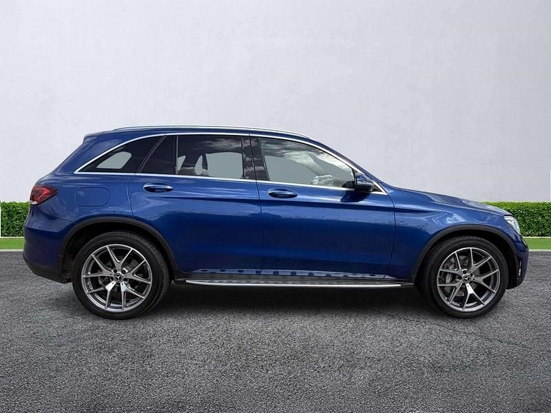 Used Mercedes GLC300 AMG Line Premium 2022 Blue Estate