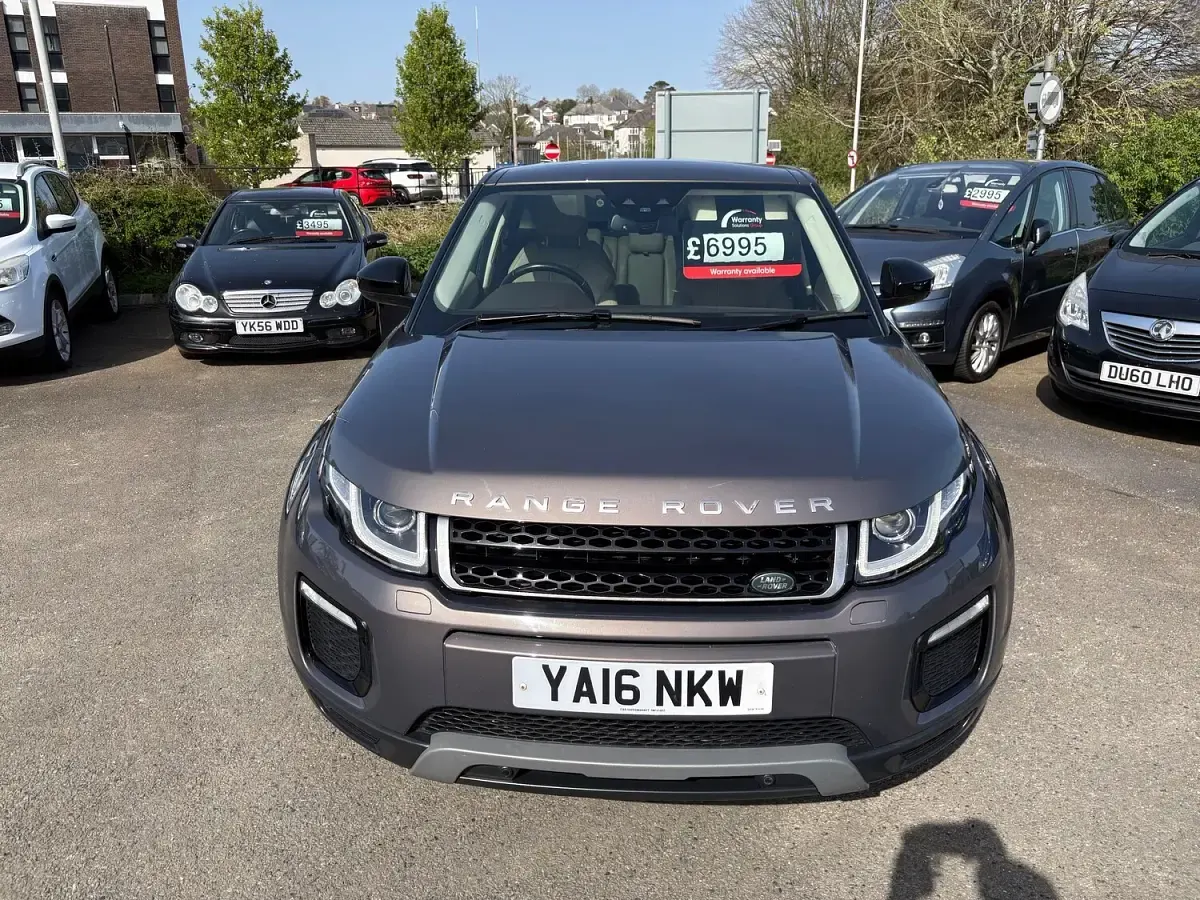 Used Land Rover Range Rover evoque SE 180 HP (132 kW) 2016 Grey Estate