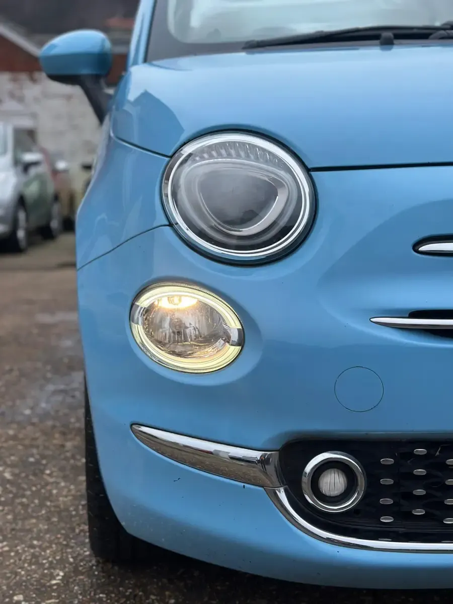 Begagnad Fiat 500C Lounge 2017 Blå Cab