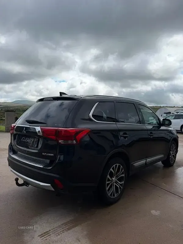 Used Mitsubishi Outlander 147 HP (108 kW) 2018 Black SUV