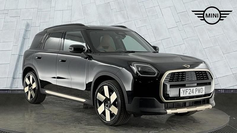Black Used 2024 Mini Countryman SUV | £30,859 (Good price) - Image 1/4