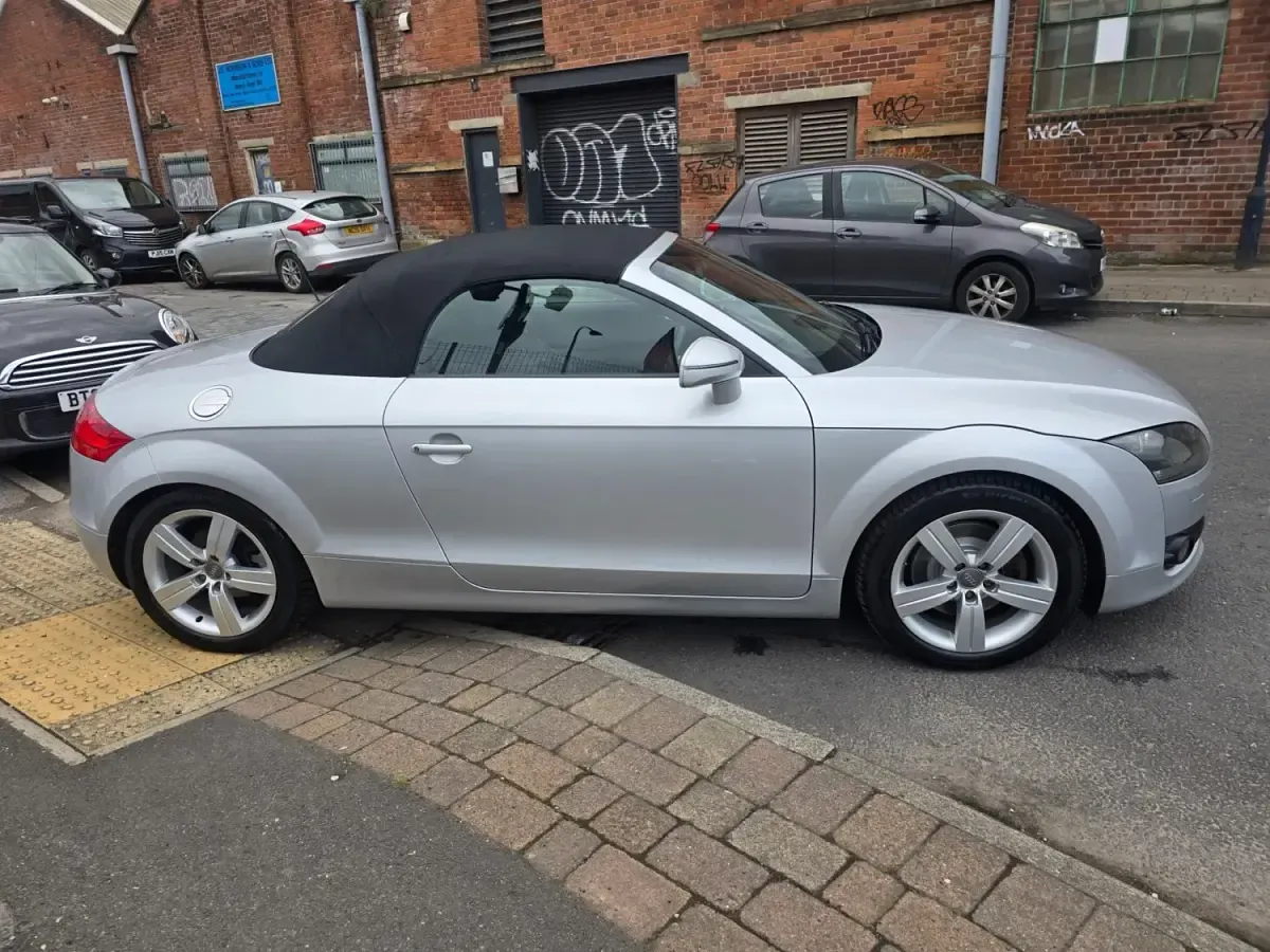 Begagnad Audi TT Performance 200 HK (147 kW) 2007 Silver Sportkupé