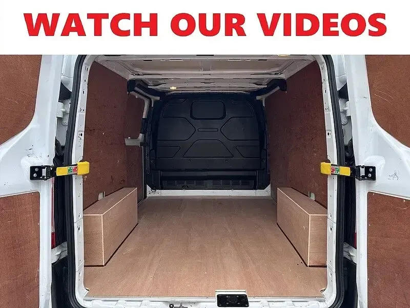 Used Ford Transit Custom 105 HP (77 kW) 2023 White Van