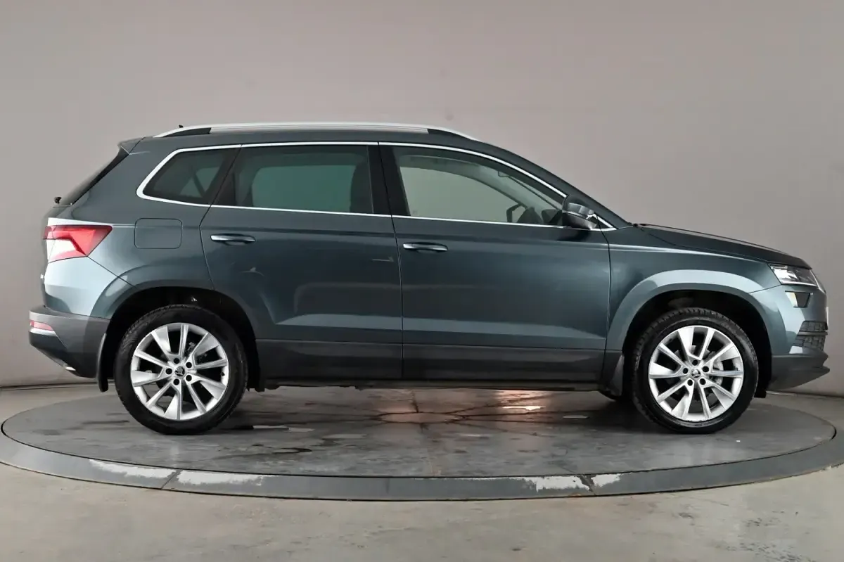 Used Skoda Karoq SE L 150 HP (110 kW) 2019 Grey SUV