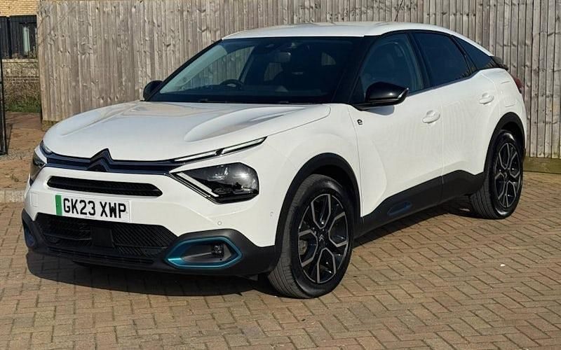 Used Citroën e-C4 Shine 100 kW (136 HP) 2023 Hatchback