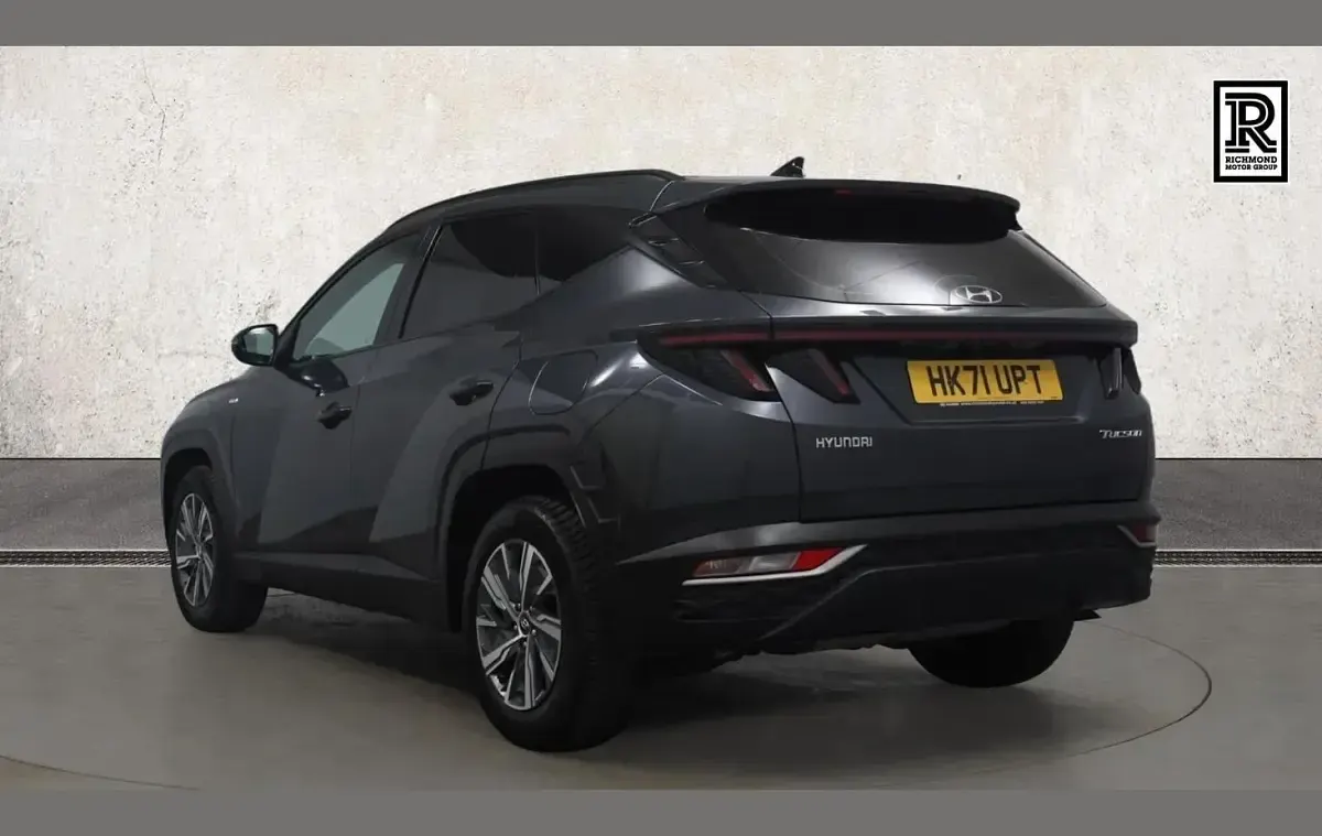Used Hyundai Tucson SE 230 HP (169 kW) 2021 Grey SUV
