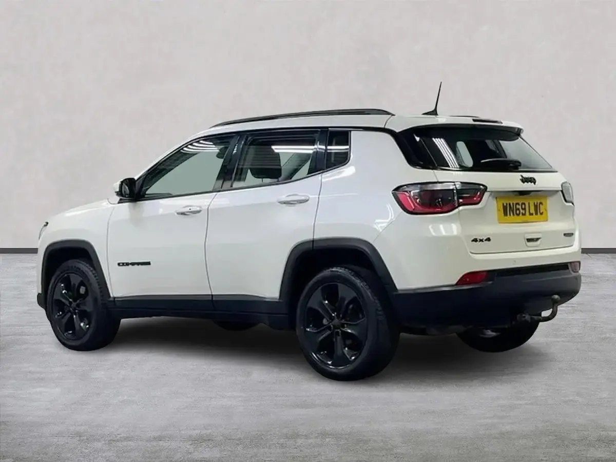 Usado Jeep Compass Night Eagle 2019 Blanco SUV
