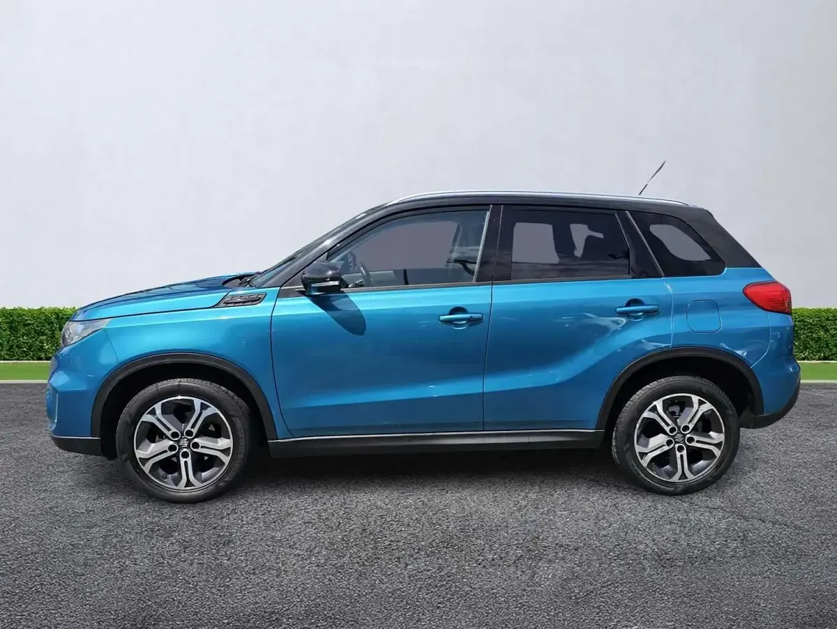 Used Suzuki Vitara SZ5 120 HP (88 kW) 2016 Turquoise/black SUV