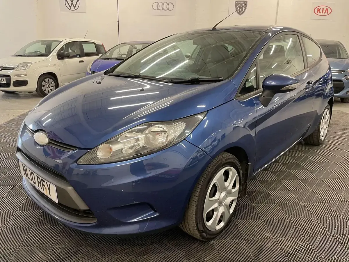Used Ford Fiesta Style 82 HP (60 kW) 2010 Blue Hatchback
