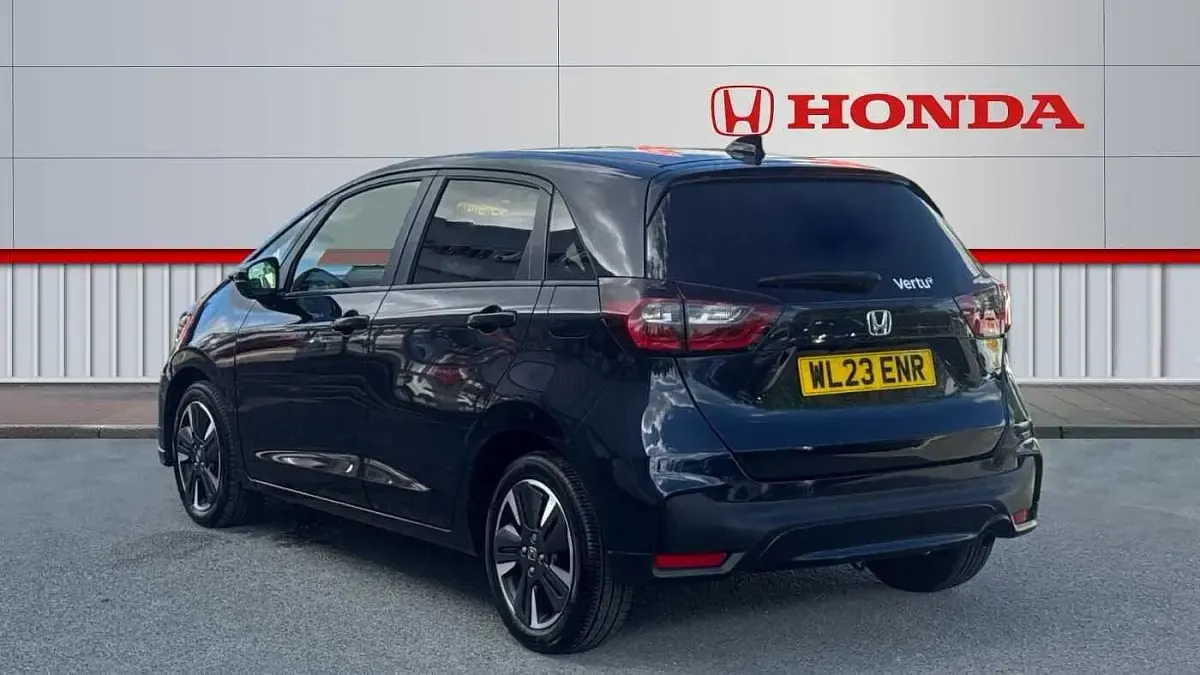 Używany Honda Jazz Advance 122 KM (89 kW) 2023 Niebieski Hatchback
