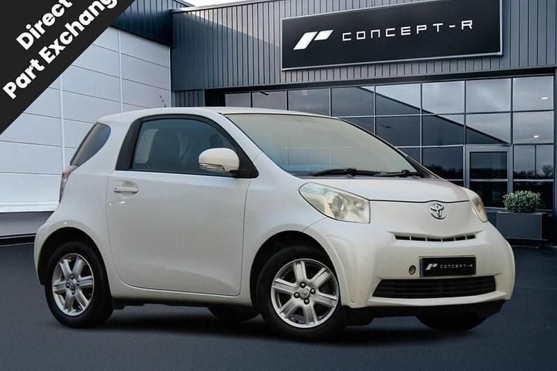 White Used 2010 Toyota iQ Hatchback | £1,500 (Good price) - Image 1/1