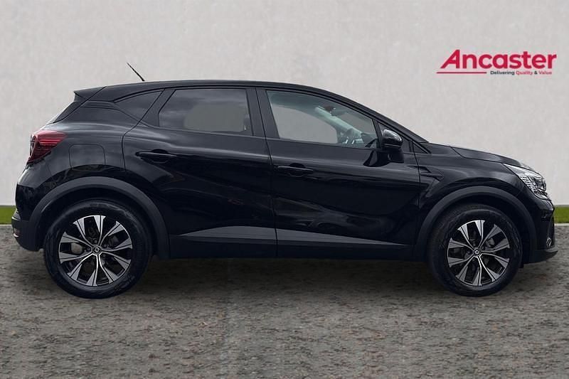 Used Renault Captur Evolution 143 HP (105 kW) 2023 Black SUV