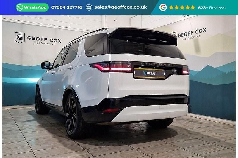 Used Land Rover Discovery 5 SE Dynamic 250 HP (183 kW) 2021 White SUV
