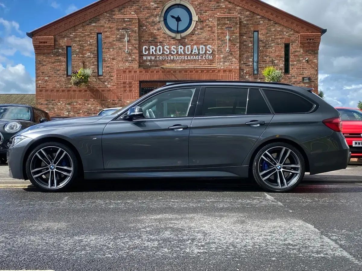 Used BMW 320 M Sport 2019 Mineral grey Estate