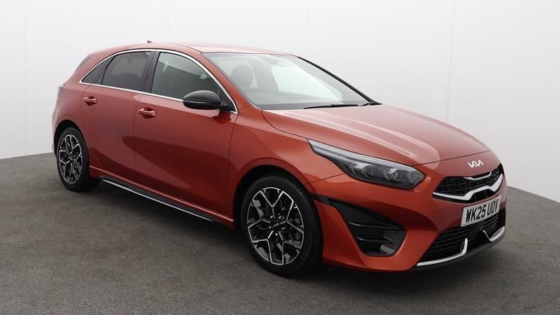 Used Kia Ceed GT-Line 138 HP (101 kW) 2025 Orange Hatchback