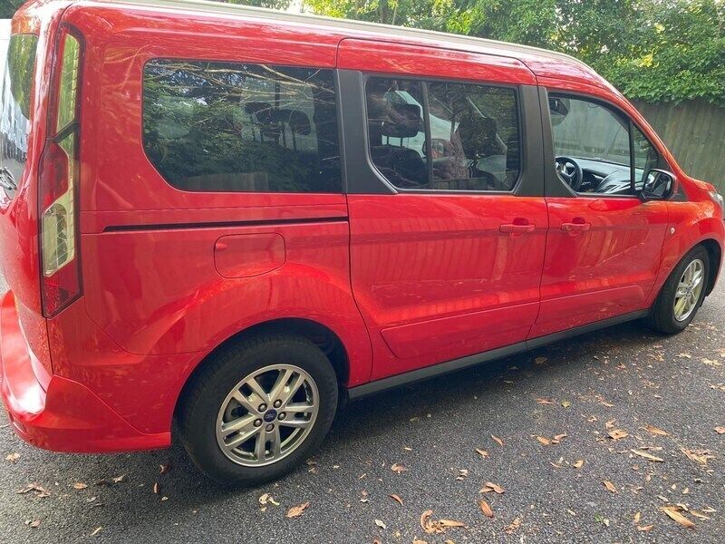 Red Used 2021 Ford Grand Tourneo Connect Titanium MPV | £20,950 (A bit pricey) - Image 1/4