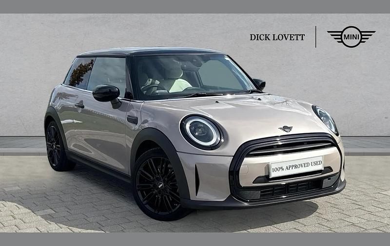 Grey Used 2024 Mini Cooper Exclusive Hatchback | £22,990 (Fair price) - Image 1/4