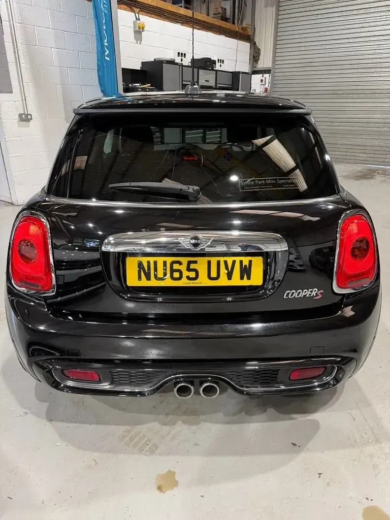 Used Mini Cooper S Hatch 192 HP (141 kW) 2015 Black Hatchback