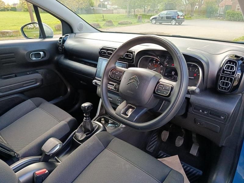 Used Citroën C3 Aircross Flair 108 HP (79 kW) 2018 Blue SUV