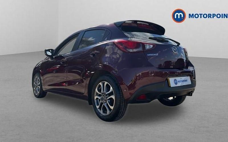 Usado Mazda 2 Inclusive 116 HP (85 kW) 2018 Vermelho Citadino
