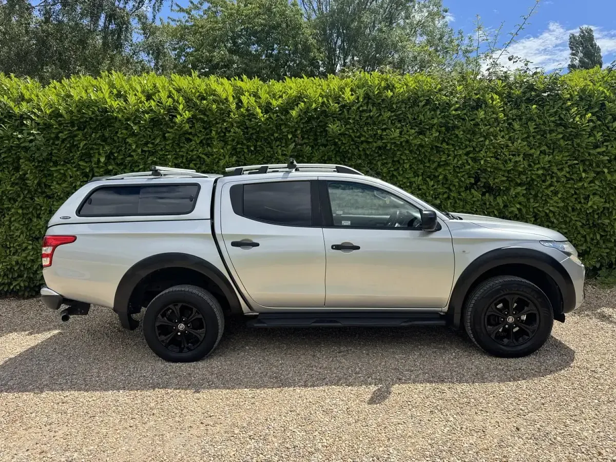 Used Fiat Fullback Cross 180 HP (132 kW) 2018 Grey Pickup
