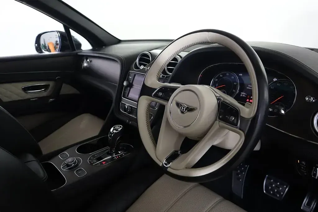 Used Bentley Bentayga 2017 Grey SUV