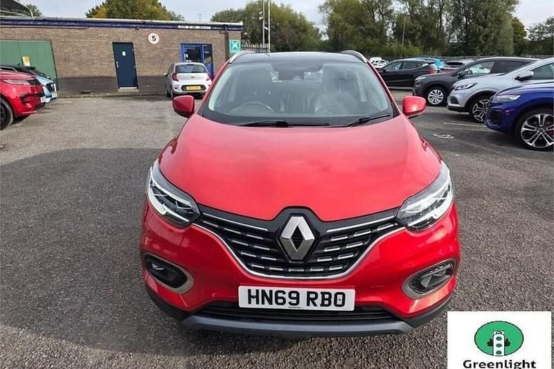 Red Used 2019 Renault Kadjar GT-Line SUV | £9,995 (Fair price) - Image 1/1