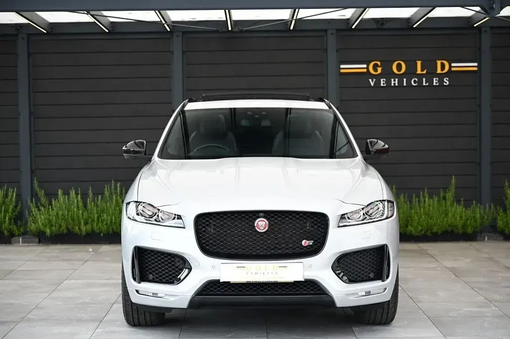 Used Jaguar F-Pace S 300 HP (220 kW) 2017 Silver SUV