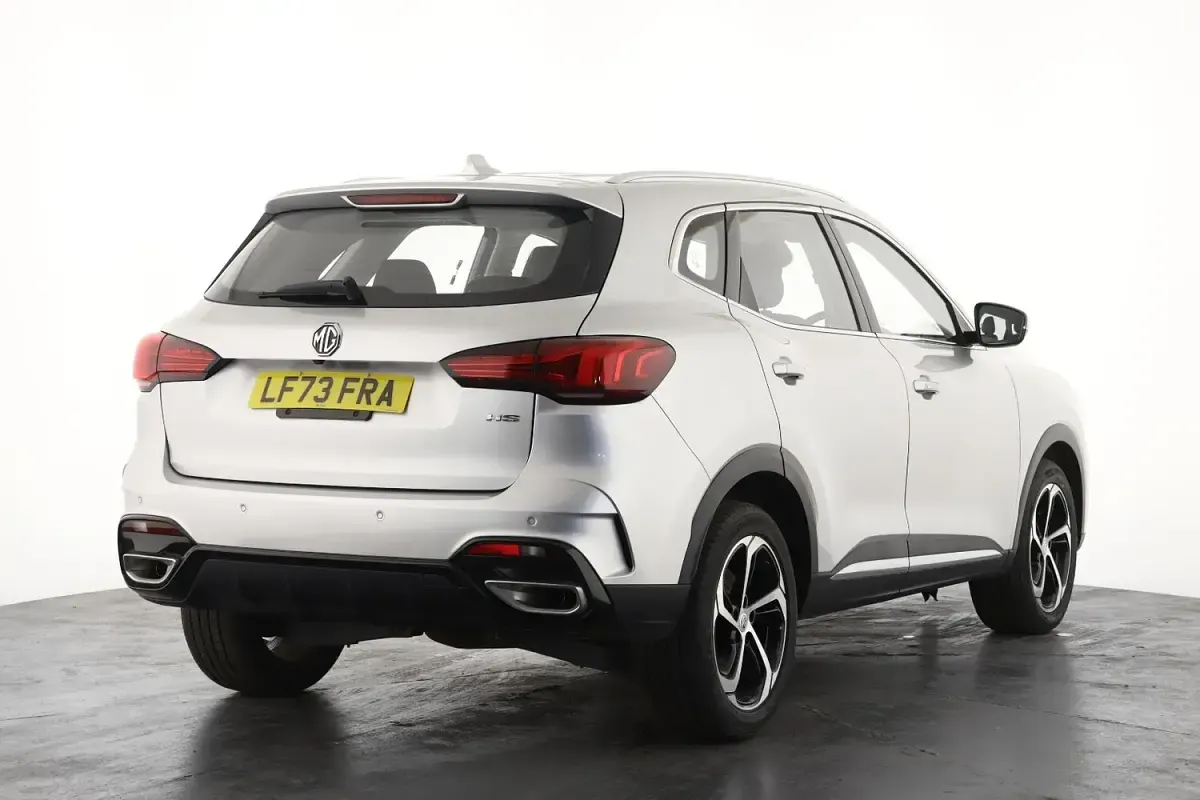 Used MG HS SE 162 HP (119 kW) 2023 Silver SUV