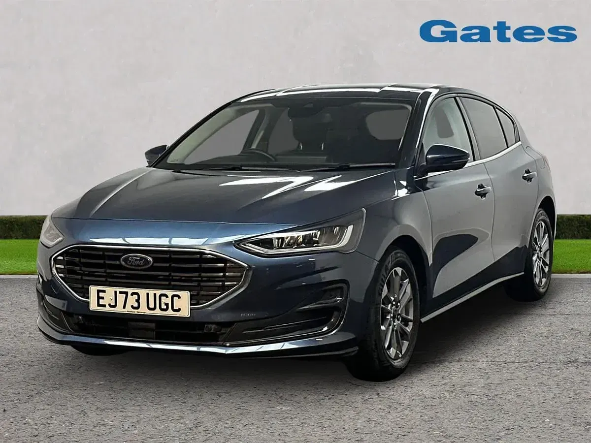 Used Ford Focus Titanium 2023 Blue Hatchback