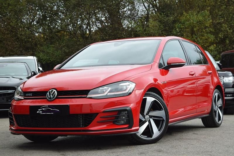 Metallic red Used 2017 VW Golf VII GTI Hatchback | £15,995 (Good price) - Image 1/4