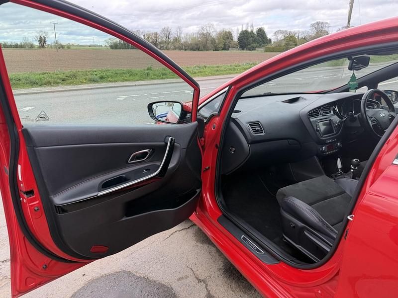 Used Kia Ceed GT GT 2015 Red Hatchback