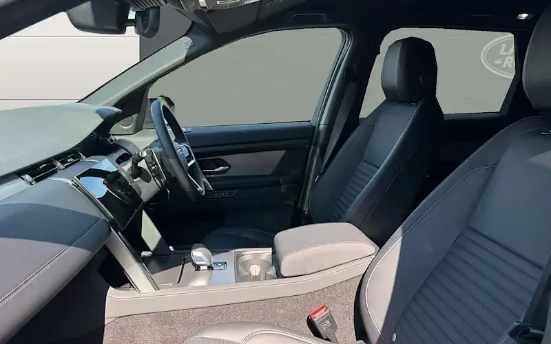 Used Land Rover Discovery Sport Landmark 204 HP (150 kW) 2026 Black SUV